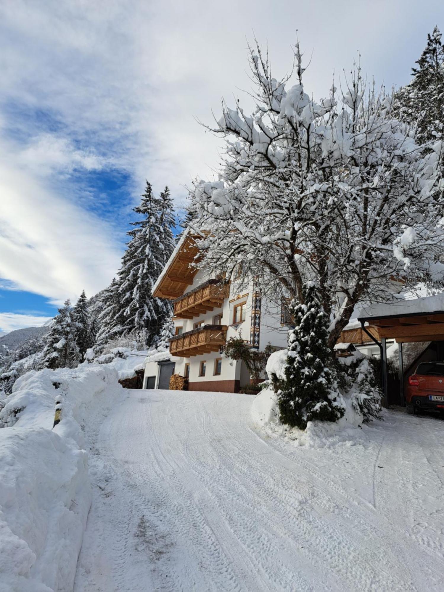 Apart Ehart Schnann Exteriör bild