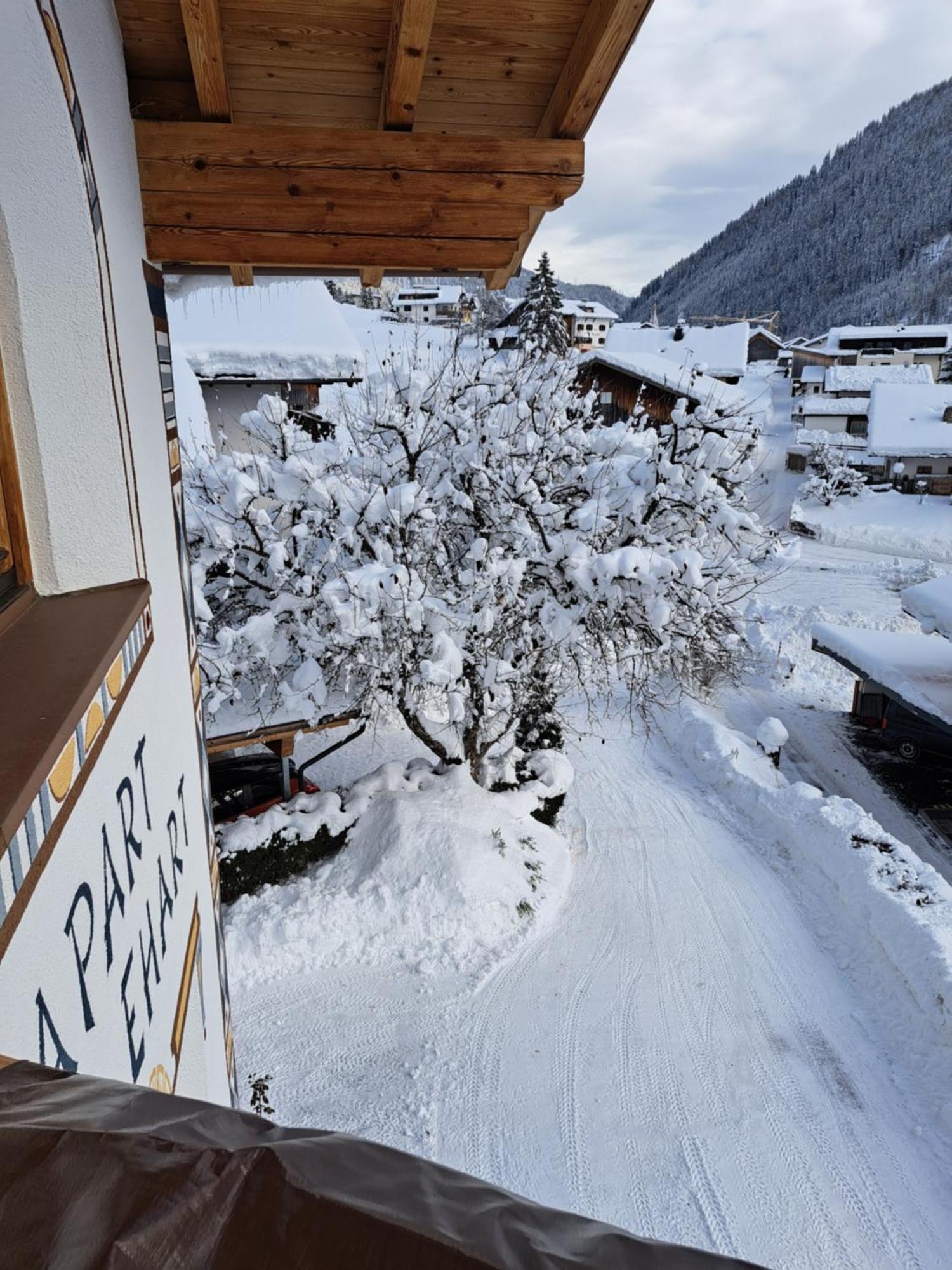 Apart Ehart Schnann Exteriör bild